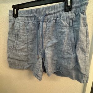 Athleta Light Blue Linen-Blend Athletic Shorts